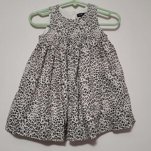 BabyGap sleeveless dress, with animal print, size 6-12 months